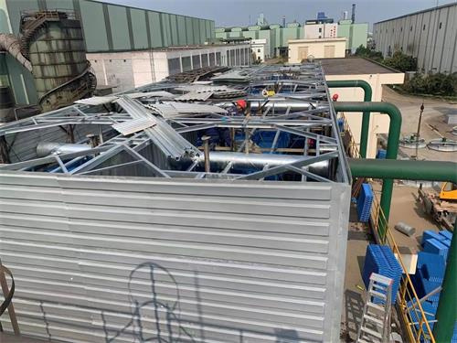 冷卻塔振動(dòng)的原因和解決方法(冷卻塔機(jī)組的工作原理圖)
