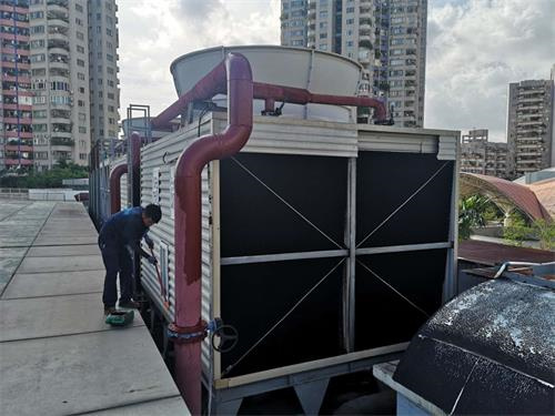 選擇不銹鋼冷卻塔要考慮的三大要素(中溫逆流式方形冷卻塔規格)